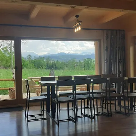 Nad Termami Chalet Dzianisz