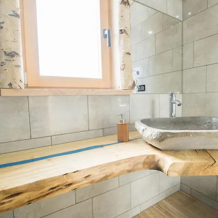 Chalet Nad Termami Dzianisz